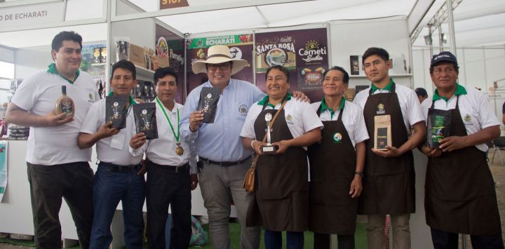 Alcalde de la provincia de Jaén felicitó la participación de los productores echaratinos
